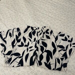 SHEIN Black and Cream Leaf Pattern Pants